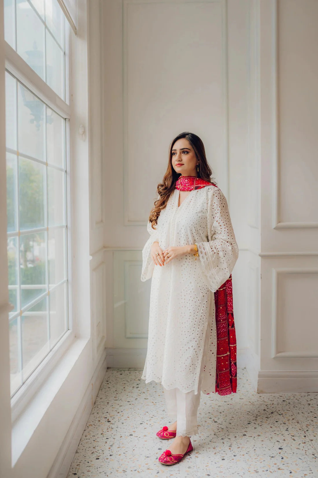 3Pc Unstitched Lawn Embroidered Suit with Digital Printed Diamond Chiffon Dupata - LLC-D501