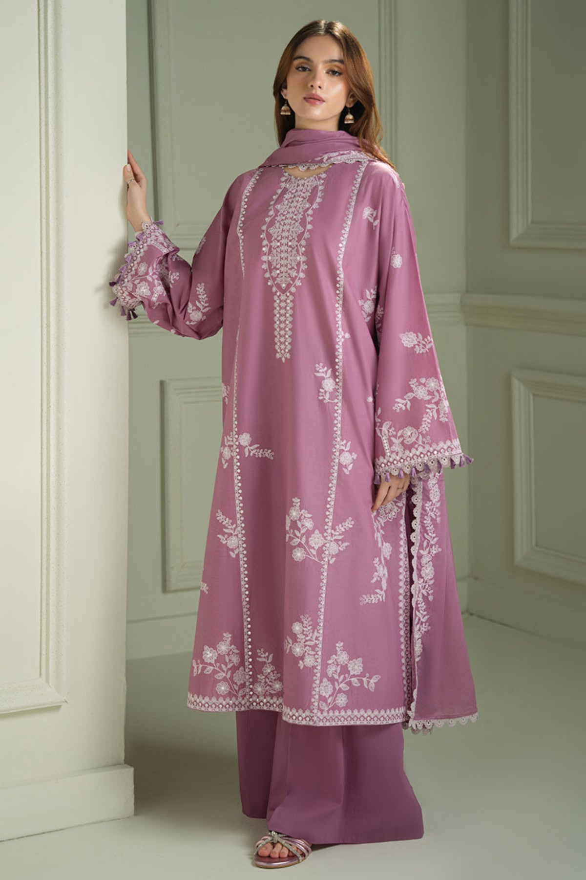 3Pc Unstitched Lawn Embroidered Suit with Embroidered Chiffon Dupatta - LLC-2516