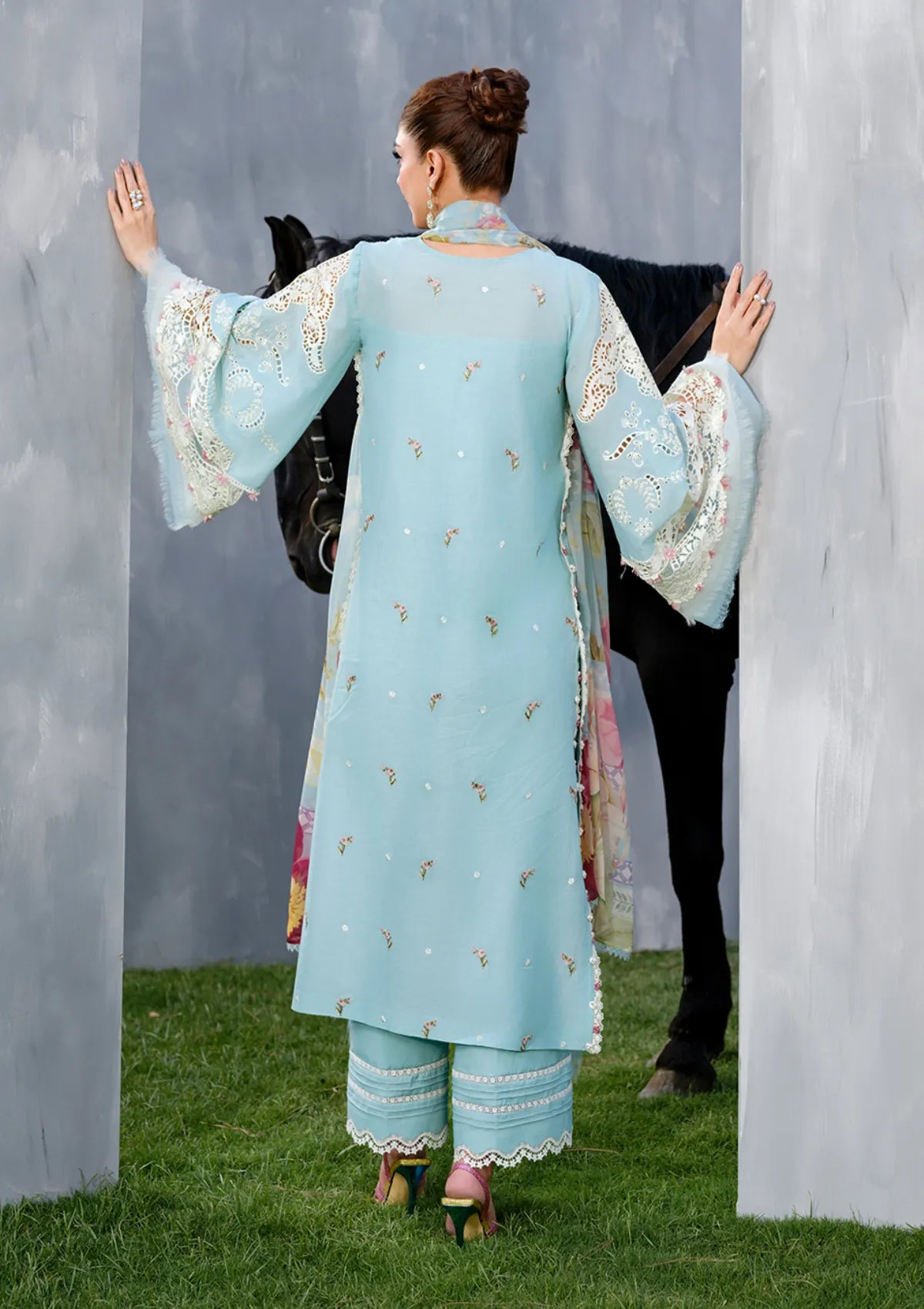 3Pc Unstitched Lawn Embroidered Chiken Kari Suit with Bana Dora Lawn Dupata - LLC-D625